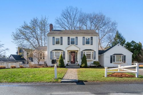 40 Hooper St, Westwood, MA, 02090-1216 | Card Image