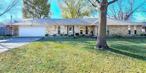 503 Mockingbird Street, Bonham, TX, 75418 | Card Image