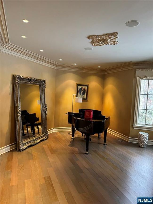 5 Joseph Ct, House other with 6 bedrooms, 9 bathrooms and null parking in Upper Saddle River NJ | Image 4