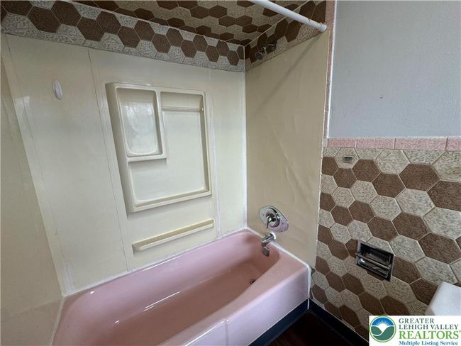 APT-2B - 961 Main St, Condo with 1 bedrooms, 1 bathrooms and null parking in NORTHAMPTON PA | Image 12