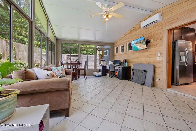 1825 Hickory Ln, House other with 4 bedrooms, 3 bathrooms and null parking in ATLANTIC BEACH FL | Image 12