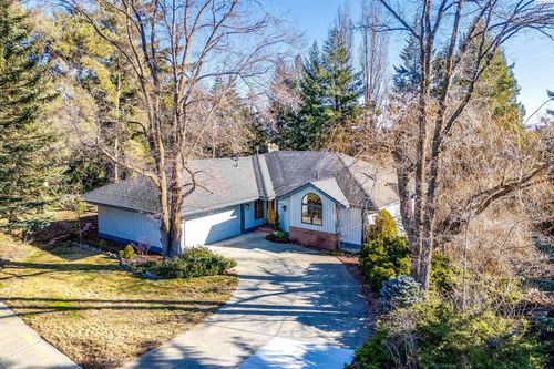 945 Sw Alcora Dr, Pullman, WA, 99163-2004 | Card Image