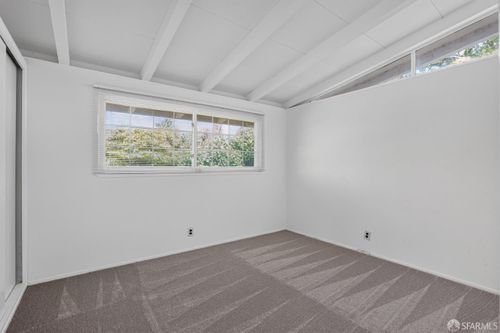 2585 Brian Rd, San Pablo, CA, 94806-1678 | Card Image
