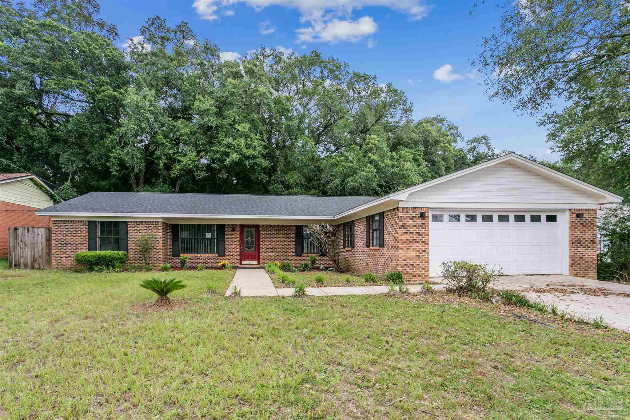 Princeton Dr, Pensacola, FL 32526