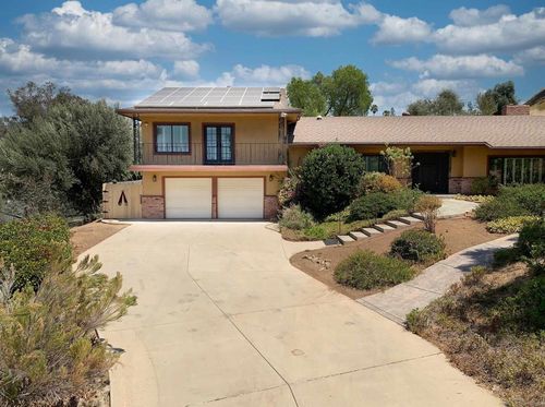 625 Van Horn Rd, El Cajon, CA, 92019-3513 | Card Image