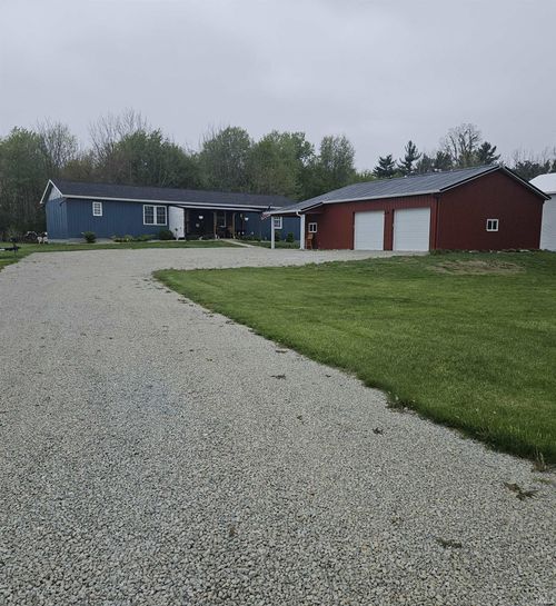 8983 Chestnut Road, Bourbon, IN, 46504-9673 | Card Image