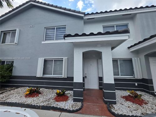 1505-7971 Sw 152nd Ave, Miami, FL, 33193-3222 | Card Image