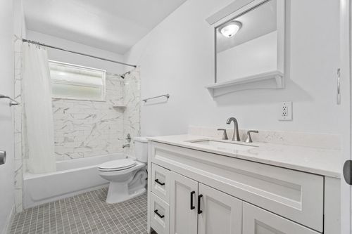 7-751 Hummingbird Way, North Palm Beach, FL, 33408-5132 | Card Image