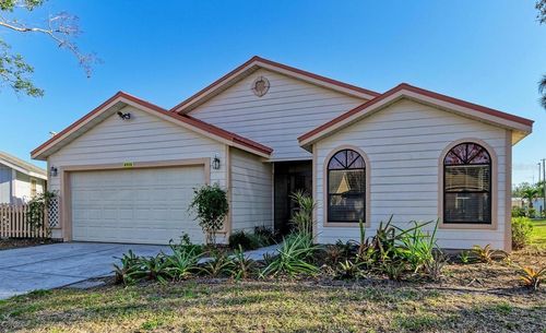 4920 82nd Pl E, Sarasota, FL, 34243-4339 | Card Image