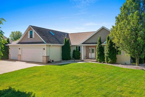 N2283 Cornhusk Drive, Greenville, WI, 54942 | Card Image