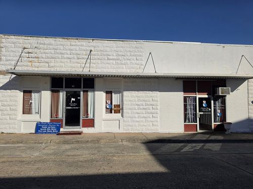 208,210 South Jefferson St, Nashville, GA, 31639 | Card Image