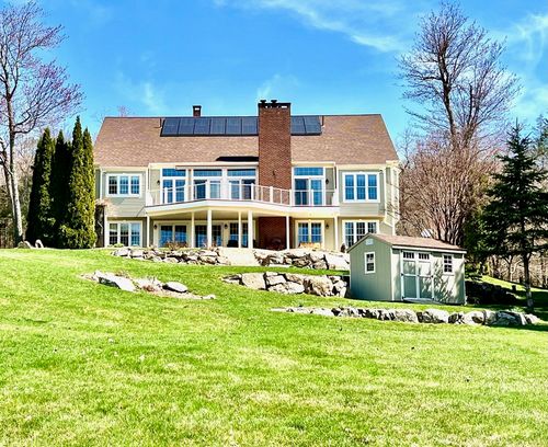 18 Namaschaug Lndg, Spofford, NH, 03462-4434 | Card Image