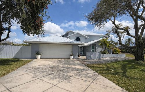 149 Ponce De Leon St, Royal Palm Beach, FL, 33411-1229 | Card Image