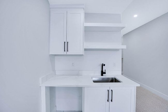 111 28 Ave Ne, House other with 4 bedrooms, 4 bathrooms and 2 parking in Calgary AB | Image 36