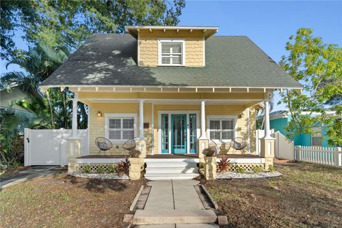 937 5th St N, St Petersburg, FL, 33701-1617 | Card Image