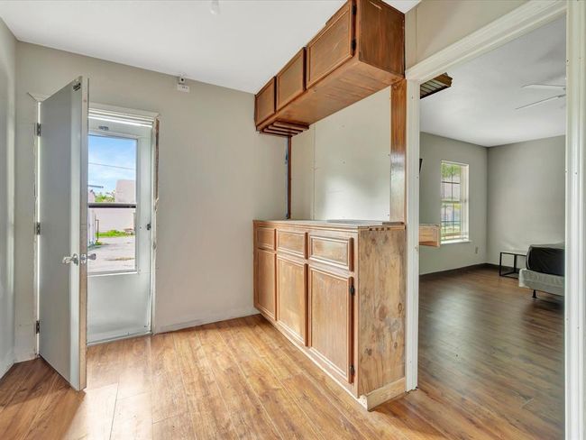 1214 W 6 Th St, House other with 5 bedrooms, 3 bathrooms and 2 parking in Freeport TX | Image 28