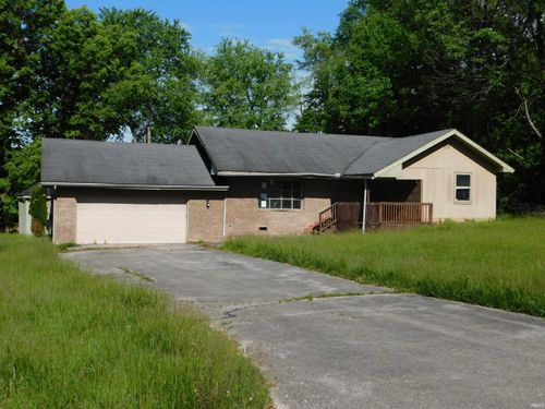 823 Hidden Acres Dr, Bedford, IN, 47421-9134 | Card Image