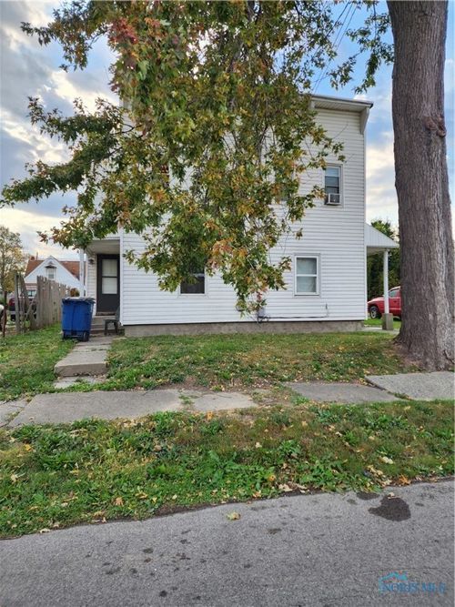 132 Elgin Ave, Toledo, OH, 43605-1626 | Card Image