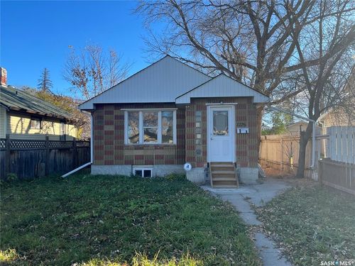 1228 1st Ave N, Saskatoon, SK, S7K1Y6 | Card Image