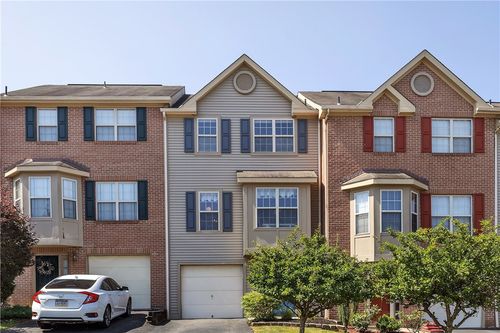 116 Hillvue Dr, Seven Fields, PA, 16046-7806 | Card Image