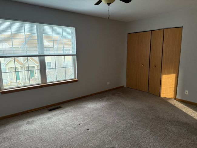 1603 - 1603 Silvergate Ct, Townhouse with 2 bedrooms, 2 bathrooms and 2 parking in Gurnee IL | Image 12