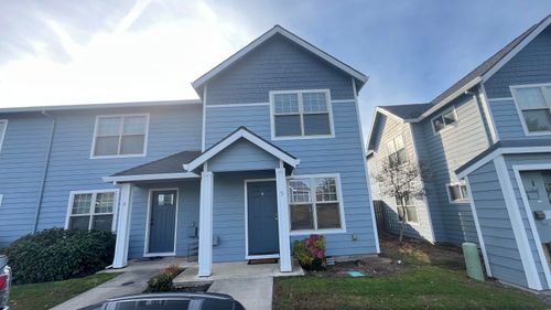 unit-5-450 Midway Rd, Medford, OR, 97501-1985 | Card Image