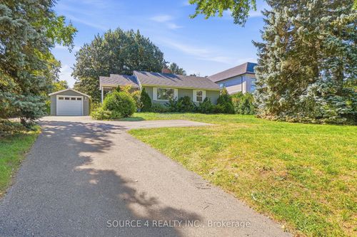 392 4th Line, Oakville, ON, L6L5A4 | Card Image