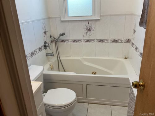 695 Goodrich Street, Hempstead, NY, 11553 | Card Image