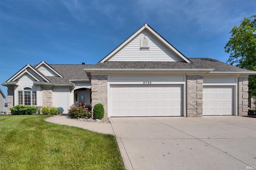 9738 Kalmia Ct, Fort Wayne, IN, 46804-5256 | Card Image
