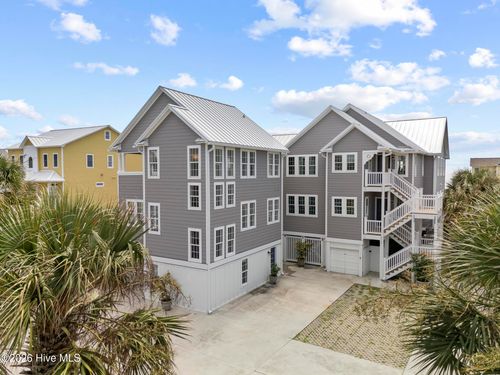 9813 Sandy Ct, Emerald Isle, NC, 28594-2305 | Card Image