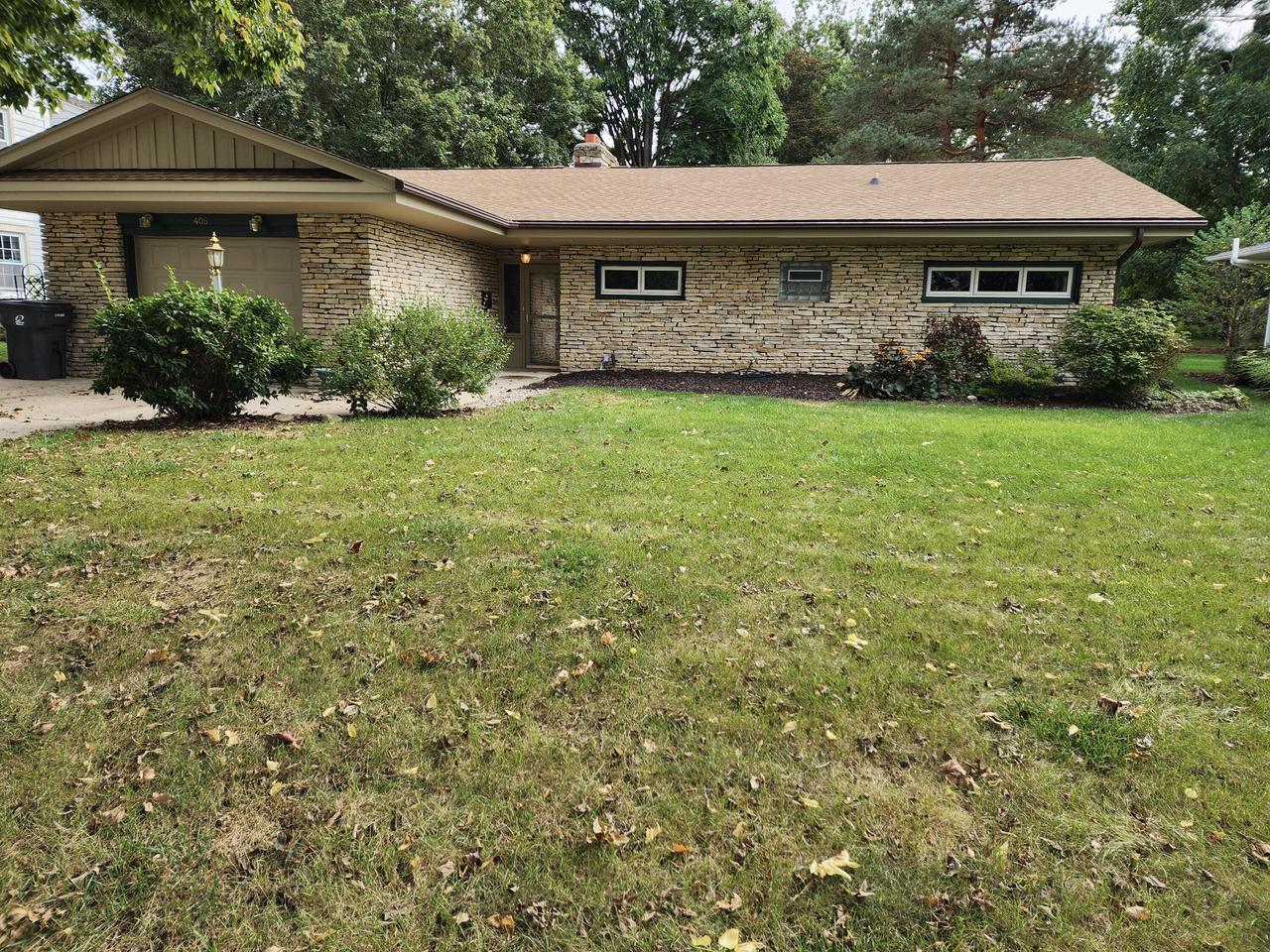 Wabash Ave, Waukesha, WI 53186