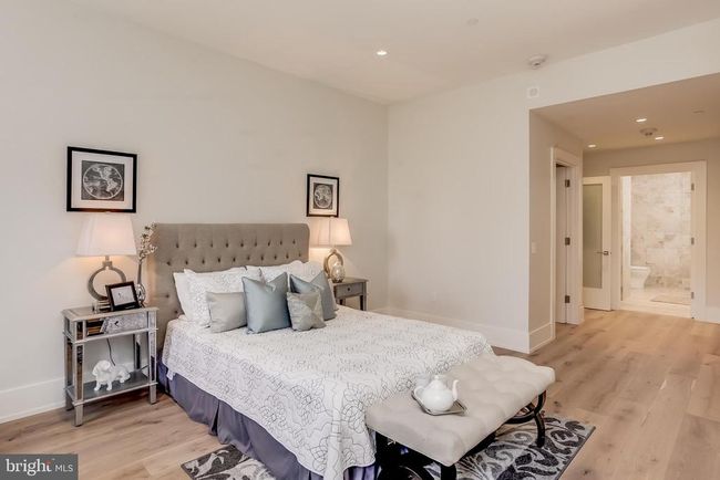 APT-7A - 1805 Walnut St, Condo with 2 bedrooms, 2 bathrooms and null parking in PHILADELPHIA PA | Image 10