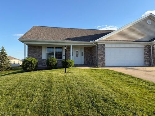51986 Blue Spruce Dr, Saint Clairsville, OH, 43950-8360 | Card Image