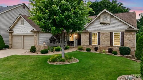 1307 Norwood Hills Dr, O Fallon, MO, 63366-5561 | Card Image
