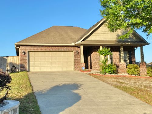 402 Wych Cir, Crestview, FL, 32536-2264 | Card Image