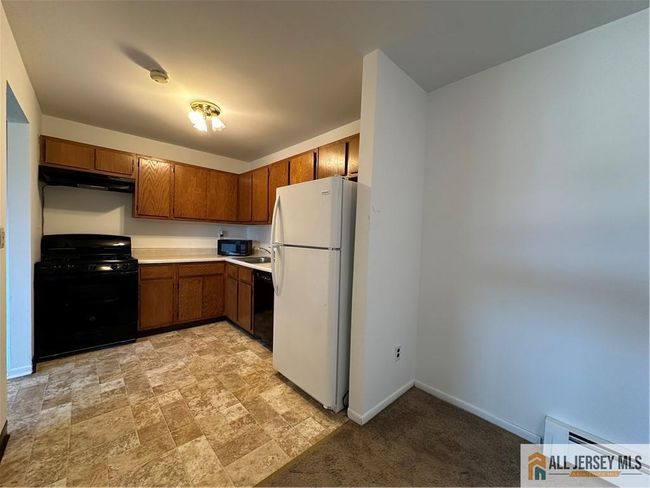 414 - 414 Cricket Ln, Townhouse with 1 bedrooms, 1 bathrooms and null parking in Woodbridge NJ | Image 10