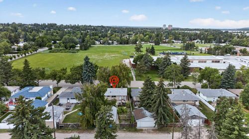 39 Hillgrove Cres Sw, Calgary, AB, T2V3K8 | Card Image