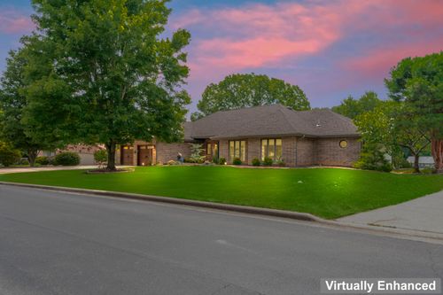 182 Regent Dr, Branson, MO, 65616-3460 | Card Image