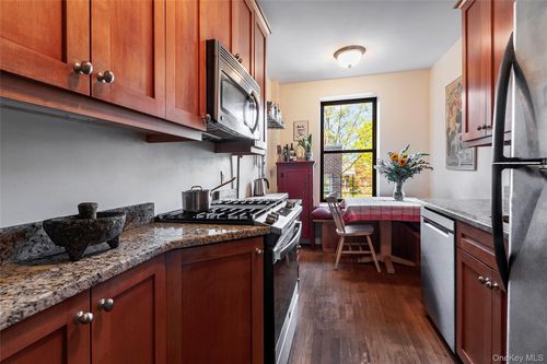 1d-4414 Cayuga Ave, Bronx, NY, 10471-3432 | Card Image