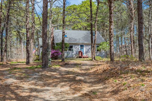 40 Uncle Nates Way, Eastham, MA, 02642-3250 | Card Image