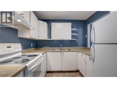33-3413 Okanagan Ave, Vernon, BC, V1T1K5 | Card Image