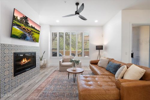 121-28990 N White Feather Ln, Scottsdale, AZ, 85262-3662 | Card Image
