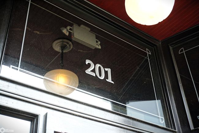 201 E State St, Condo with 2 bedrooms, 3 bathrooms and null parking in Algona IA | Image 7