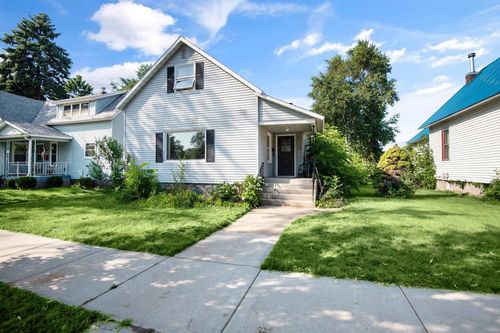 1122 Garfield Avenue, Marinette, WI, 54143 | Card Image