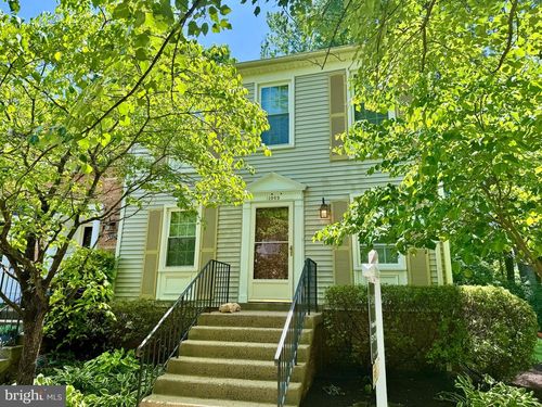13909 Woods Run Ct, CENTREVILLE, VA, 20121-3078 | Card Image