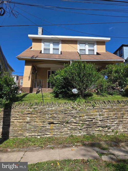 1302 N 13th St, PHILADELPHIA, PA, 19122 | Card Image