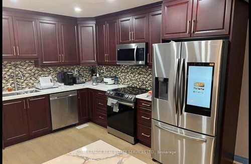 4-872 Brown'S Line, Toronto, ON, M8W3W2 | Card Image