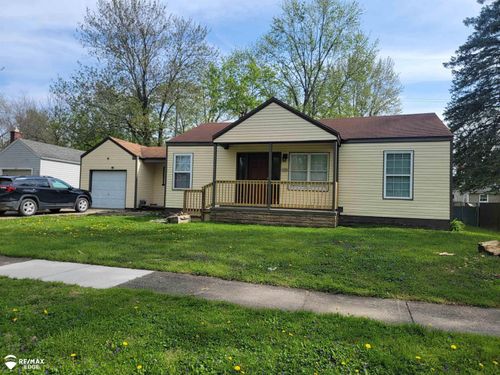 442 Beach St, Mount Morris, MI, 48458-1904 | Card Image