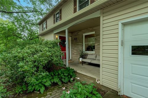 511 Harvey St, Kent, OH, 44240-2704 | Card Image