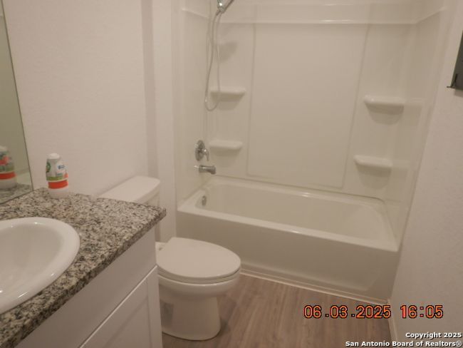 10751 Margarita Loop, House other with 4 bedrooms, 2 bathrooms and null parking in Converse TX | Image 9